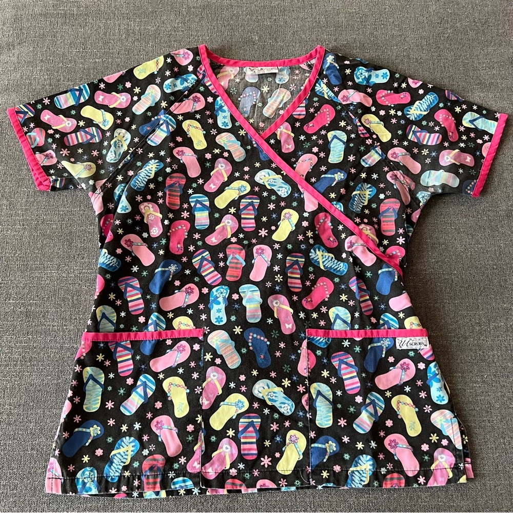 Flip flop scrub top